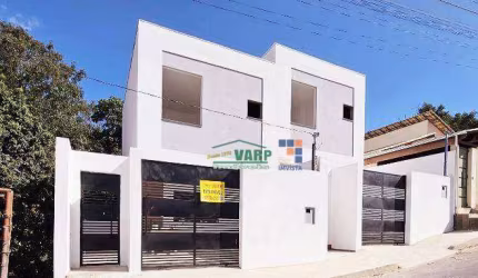 Casa com 2 dormitórios à venda, 84 m² por R$ 350.000,00 - Vila das Flores - Caeté/MG