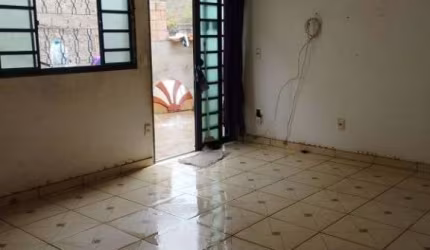 Casa com 2 dormitórios por R$ 280.000 - Nossa Senhora de Fátima - Sabará/MG