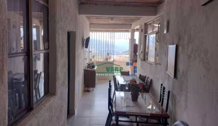 Casa com 1 dormitório por R$ 150.000 - São José - Sabará/MG