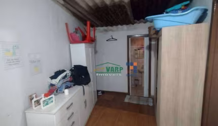 Casa com 4 dormitórios por R$ 150.000 - Córrego da Ilha - Sabará/MG