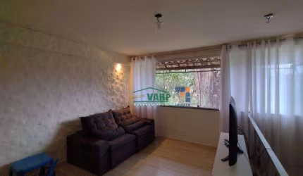 Casa com 2 dormitórios por R$ 370.000 - Jardim Vitoria - Belo Horizonte/Minas Gerais