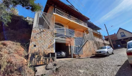 Casa com 3 dormitórios à venda, 202 m² por R$ 330.000,00 - Córrego da Ilha - Sabará/MG