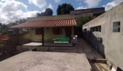 Casa com 2 dormitórios e uma loja à venda por R$ 550.000 - Itacolomi - Sabará/MG