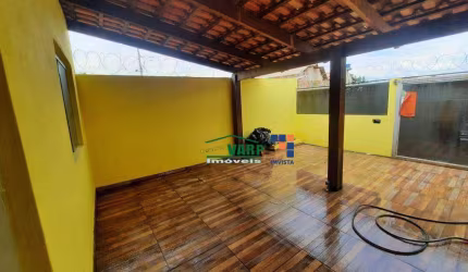 Casa com 2 dormitórios à venda, 180 m² por R$ 230.000 - Jardim Vila Rica - São Joaquim de Bicas/MG