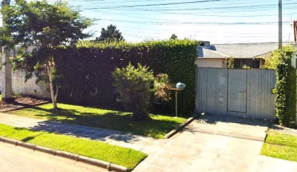 Casa para Venda em Curitiba, Cajuru, 3 dormitórios, 1 suíte, 2 banheiros, 2 vagas