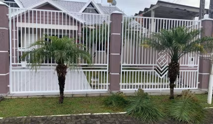 Casa para Venda em Pinhais, Vargem Grande, 4 dormitórios, 1 suíte, 4 banheiros, 3 vagas