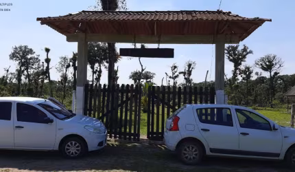 Chácara / sítio à venda na Rua das Rosas, 2500, Conjunto Nilson Neves, Paranaguá, 4680 m2 por R$ 180.000