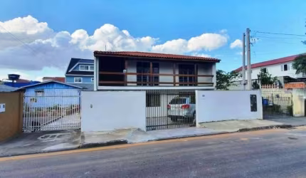Casa com 2 quartos à venda na Rua Edson Zacarias Cordeiro, 89, Capão da Imbuia, Curitiba, 400 m2 por R$ 800.000