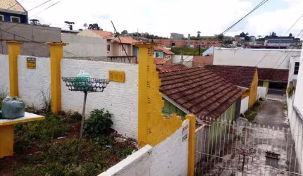Imperdível Casa em Condomínio à Venda em Curitiba-PR, Bairro Atuba, com 2 Quartos e 63,00m² de Área