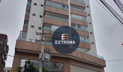 Apartamento sendo 2 Suites , C/ sacada maravilhosa.