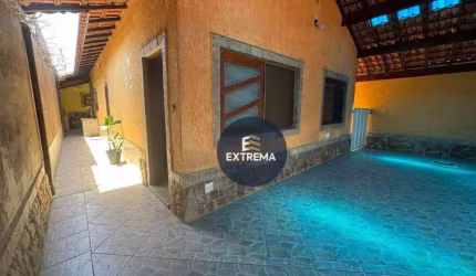 Casa com 2 dormitórios à venda, 150 m² por R$ 700.000,00 - Caiçara - Praia Grande/SP