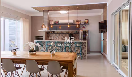 Casa à venda, 325 m² por R$ 2.000.000,00 - Nova Jaboticabal - Jaboticabal/SP