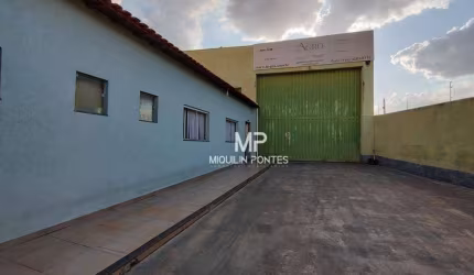 Barracão à venda, 210 m² por R$ 420.000,00 - Jardim Santa Rosa - Jaboticabal/SP
