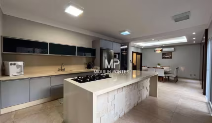 Casa à venda, 291 m² por R$ 1.500.000,00 - Jardim São Marcos II - Jaboticabal/SP