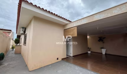 Casa à venda, 133 m² por R$ 295.000,00 - Jardim Grajaú - Jaboticabal/SP