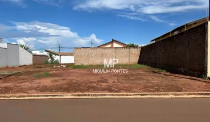 Terreno à venda, 220 m² por R$ 120.000,00 - Jardim Morada Nova - Jaboticabal/SP