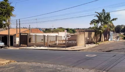 Terreno à venda, 349 m² por R$ 210.000,00 - Barreiro - Jaboticabal/SP