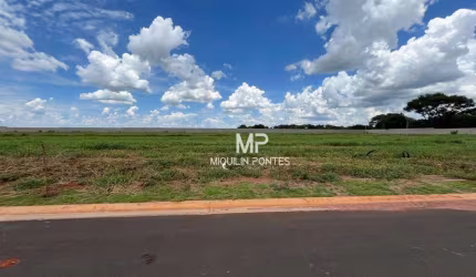 Terreno à venda, 360 m² por R$ 360.000,00 - Condomínio Residencial Jacarandás 01 - Jaboticabal/SP