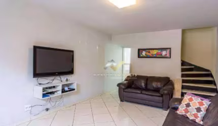 Casa com 2 dormitórios à venda, 114 m² por R$ 450.000,00 - Vila Assunção - Santo André/SP