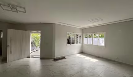 Casa com 4 dormitórios à venda, 280 m² por R$ 2.350.000,00 - Bairro dos Casa - São Bernardo do Campo/SP