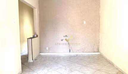 Casa com 3 dormitórios à venda, 288 m² por R$ 689.000,00 - Vila São Pedro - Santo André/SP