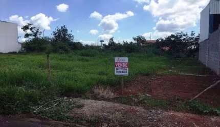 Terreno - Em rua, para Venda em Uberlândia/MG
