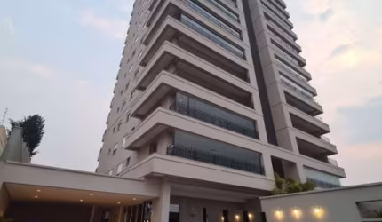 Apartamento - Padrão, para Venda em Uberlândia/MG