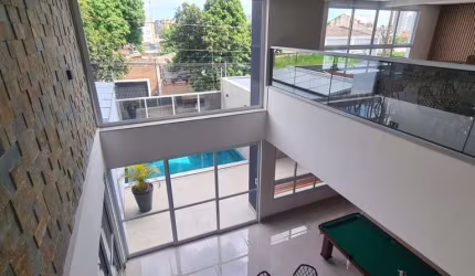 Apartamento - Padrão, para Venda em Uberlândia/MG