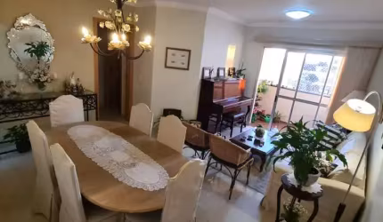 Apartamento - Padrão, para Venda em Uberlândia/MG