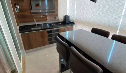 Apartamento - Padrão, para Venda em Uberlândia/MG