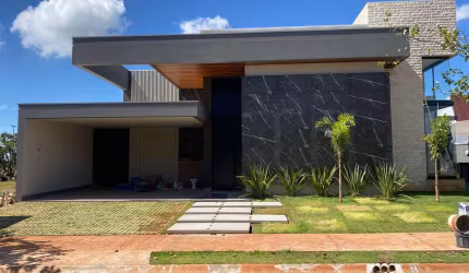 Casa - Em condomínio, para Venda em Uberlândia/MG