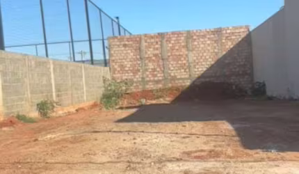 Terreno - Em rua, para Venda em Uberlândia/MG
