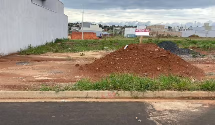 Terreno - Em rua, para Venda em Uberlândia/MG