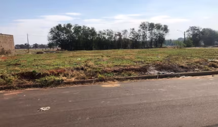 Terreno - Em rua, para Venda em Uberlândia/MG