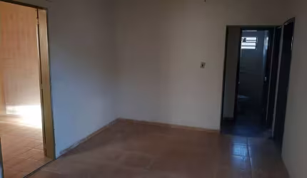 Casa - Padrão, para Venda em Uberlândia/MG