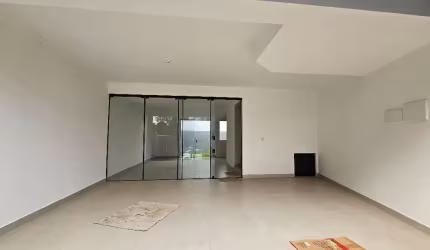 Belíssimo sobrado geminado com 1 suíte mais 2 quartos à venda no bairro Costa e Silva em Joinville/SC por R$ 710.000,00.
