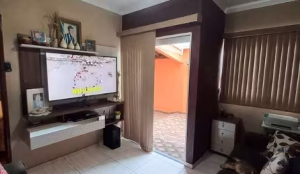 Casa com 4 dormitórios à venda, 158 m² por R$ 430.000,00 - Foch II - Pouso Alegre/MG
