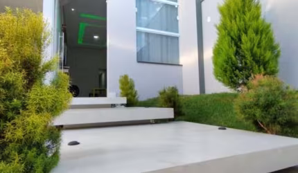 Casa com 3 dormitórios à venda, 128 m² por R$ 640.000,00 - Jardim Paraíso - Pouso Alegre/MG