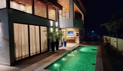 Casa com 3 dormitórios à venda, 461 m² por R$ 2.900.000,00 - Ibirá - Pouso Alegre/MG
