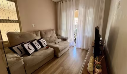 Casa com 3 dormitórios à venda, 127 m² por R$ 450.000,00 - Árvore Grande - Pouso Alegre/MG