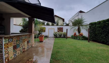 Casa com 3 dormitórios à venda, 400 m² por R$ 1.950.000,00 - Fatima I - Pouso Alegre/MG