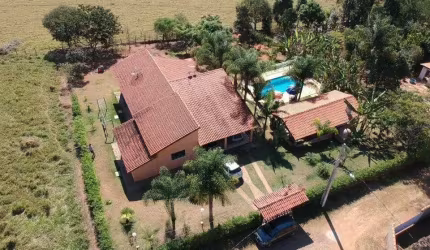 Chácara com 3 dormitórios à venda, 2000 m² por R$ 1.120.000,00 - Afonsos - Pouso Alegre/MG