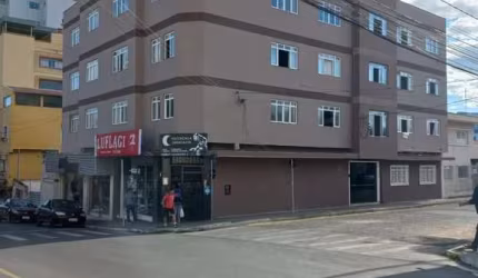 Apartamento com 4 dormitórios à venda, 130 m² por R$ 420.000,00 - Centro - Pouso Alegre/MG
