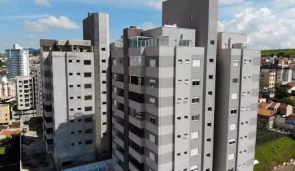 Cobertura com 4 dormitórios à venda, 194 m² por R$ 2.000.000,00 - Medicina - Pouso Alegre/MG
