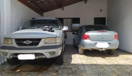 Casa com 3 dormitórios à venda, 111 m² por R$ 450.000,00 - Vale das Andorinhas - Pouso Alegre/MG