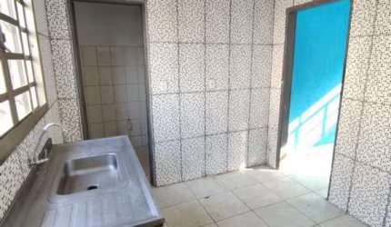 Casa com 2 dormitórios à venda, 42 m² por R$ 160.000,00 - São João - Pouso Alegre/MG