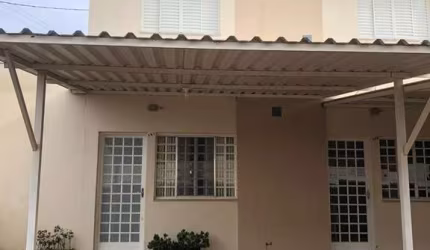 Casa com 2 dormitórios à venda, 67 m² por R$ 220.000,00 - Jardim São Fernando - Pouso Alegre/MG
