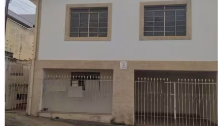 Casa com 2 dormitórios à venda, 108 m² por R$ 320.000,00 - Santo Ivo - Pouso Alegre/MG