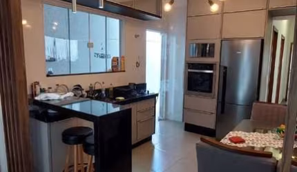 Casa com 2 dormitórios à venda, 94 m² por R$ 490.000,00 - Bela Itália - Pouso Alegre/MG