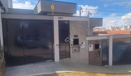Casa com 3 dormitórios à venda, 75 m² por R$ 330.000 - Parque Real - Pouso Alegre/MG